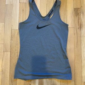 Nike Pro tank top, Size M